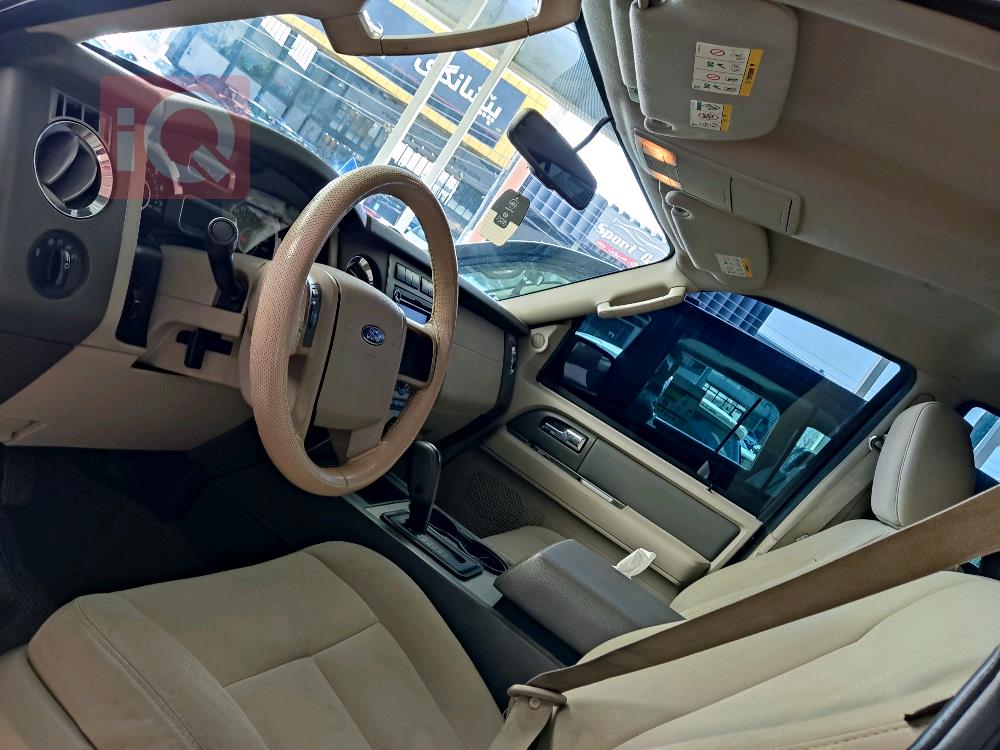 Ford Expedition